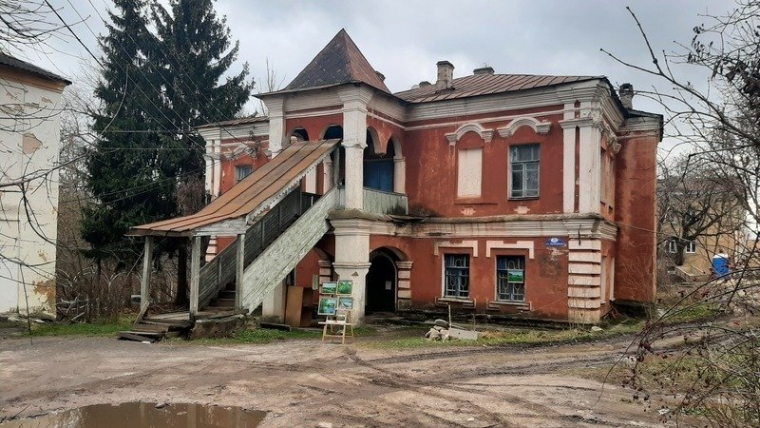 «Палаты Макарова» в Калужской области. Фото: Дарья Гаврилова, автора петиции на Change.org.